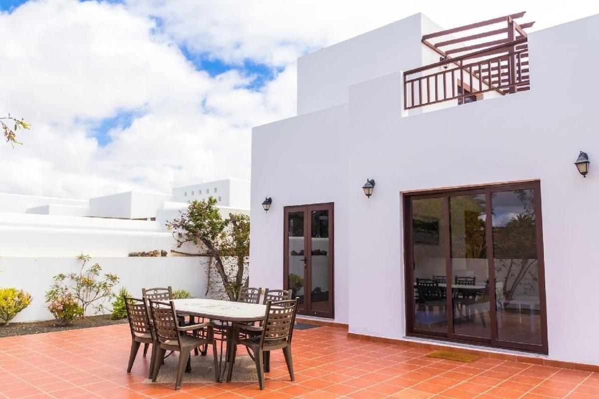 Niteo House Villa Costa Teguise Esterno foto