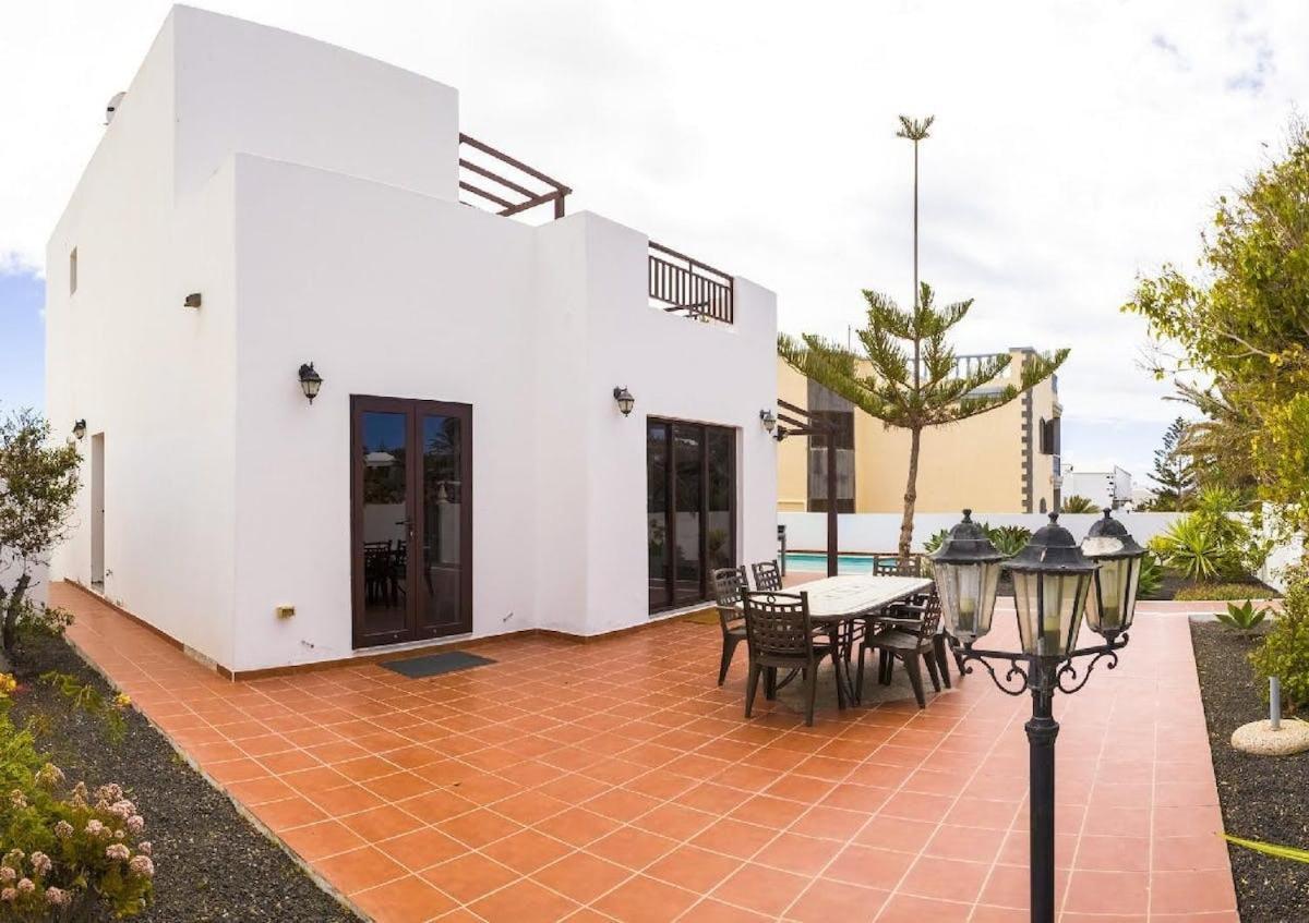 Niteo House Villa Costa Teguise Esterno foto